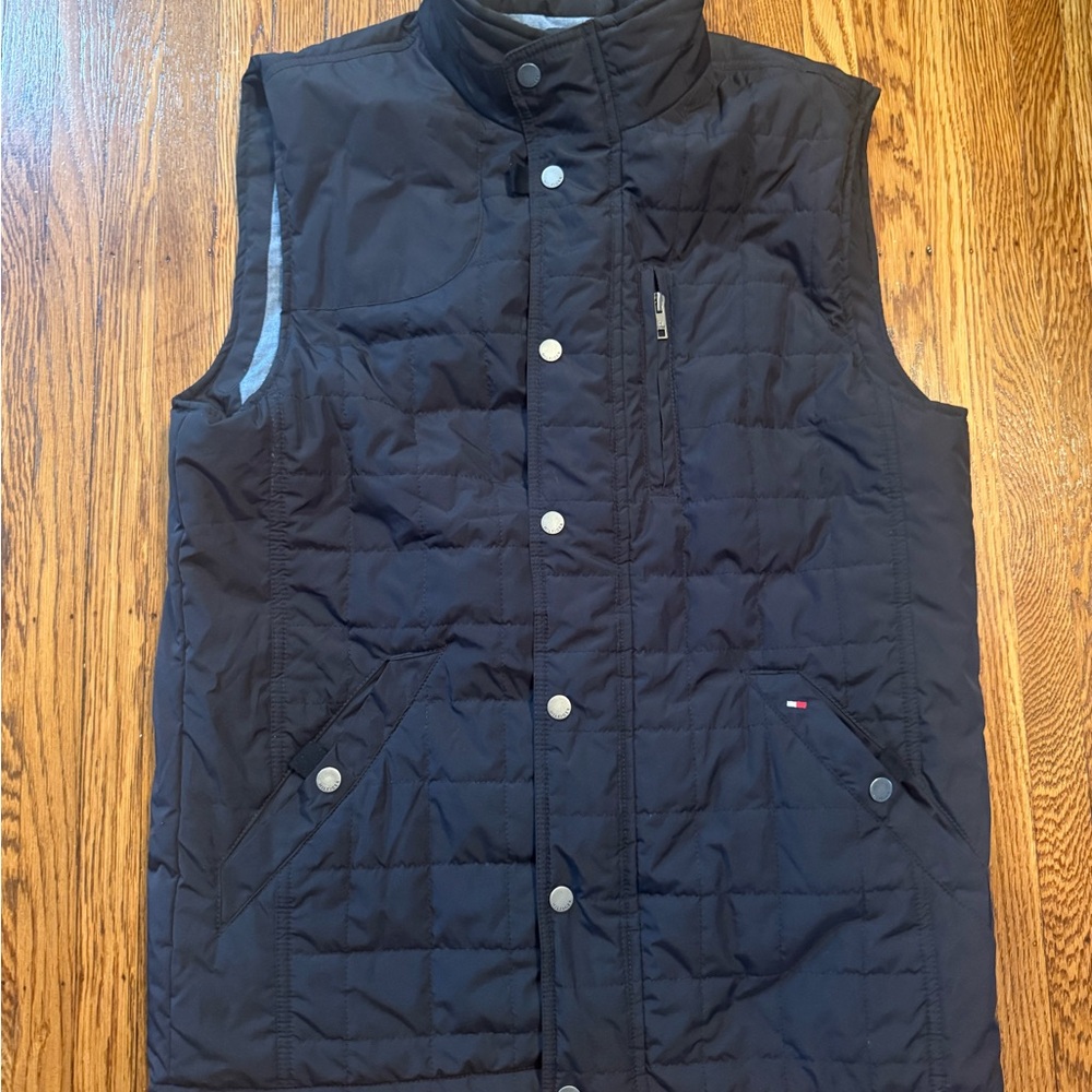 Tommy Hilfiger Vintage Men's Black Quilted Vest